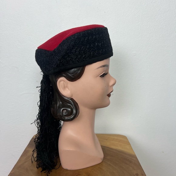 TASSEL FRINGE 1950’s Wool Soutache Embroidered Red and Black Women's Pillbox Hat - Picture 3 of 17